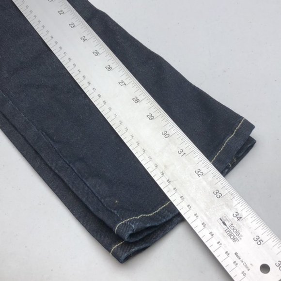 LIKE NEW (Never Washed) DIESEL DARKWASH LIV STRETCH SLIMCUT JEANS 28x32 ⭐ - Picture 10 of 10